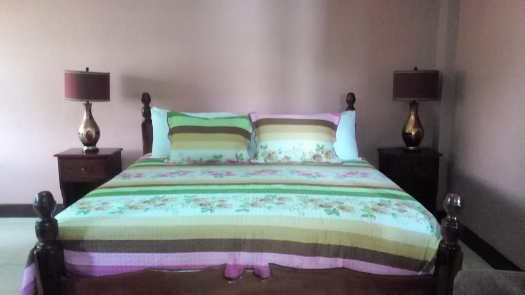 Hotel Tropik Leadonna Montego Bay Luaran gambar