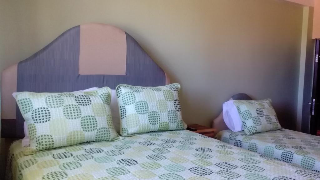 Hotel Tropik Leadonna Montego Bay Luaran gambar