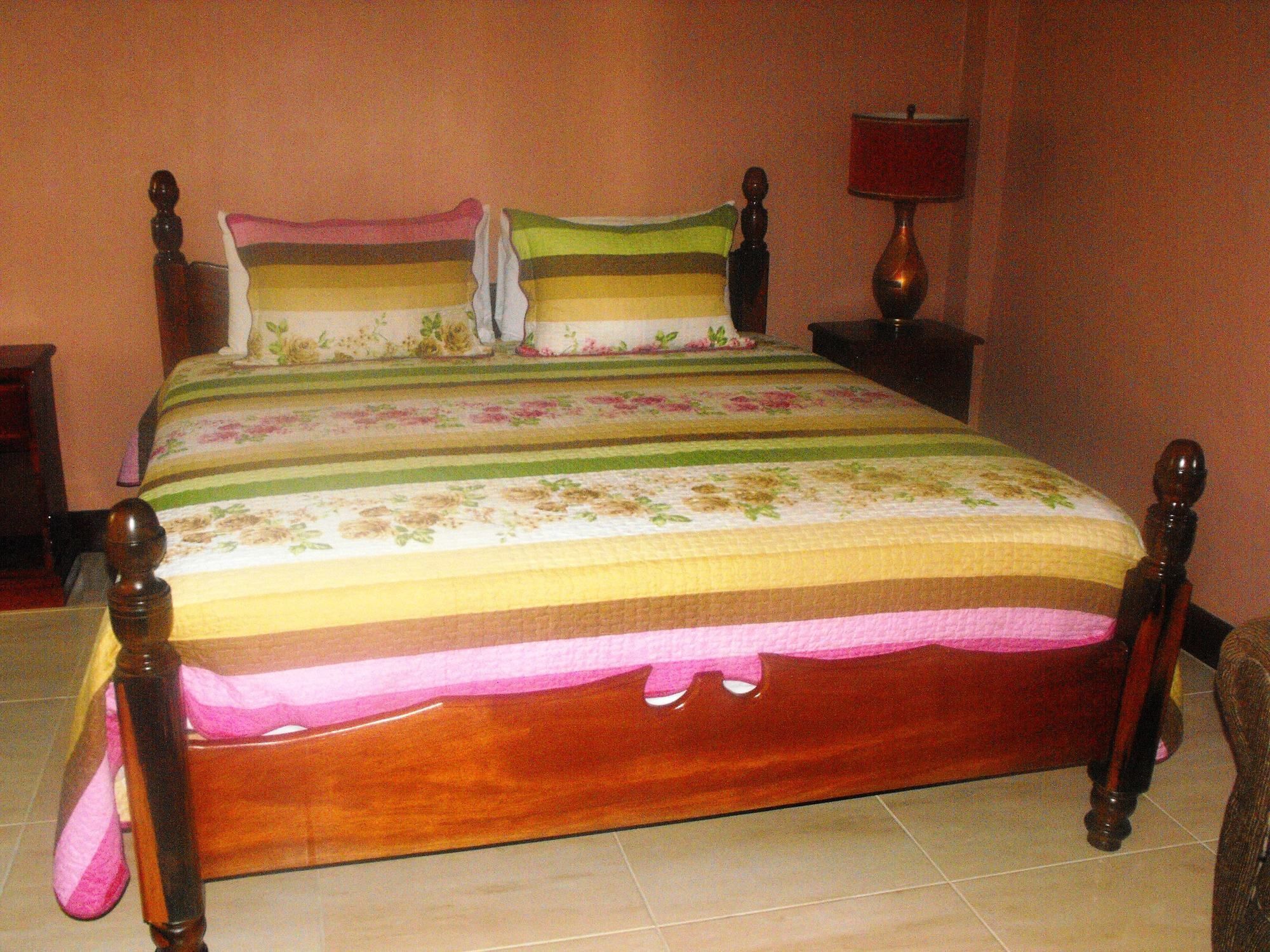Hotel Tropik Leadonna Montego Bay Luaran gambar