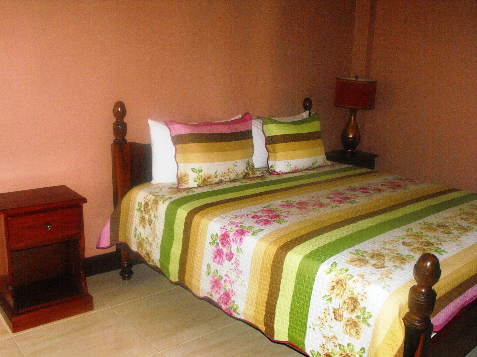 Hotel Tropik Leadonna Montego Bay Luaran gambar