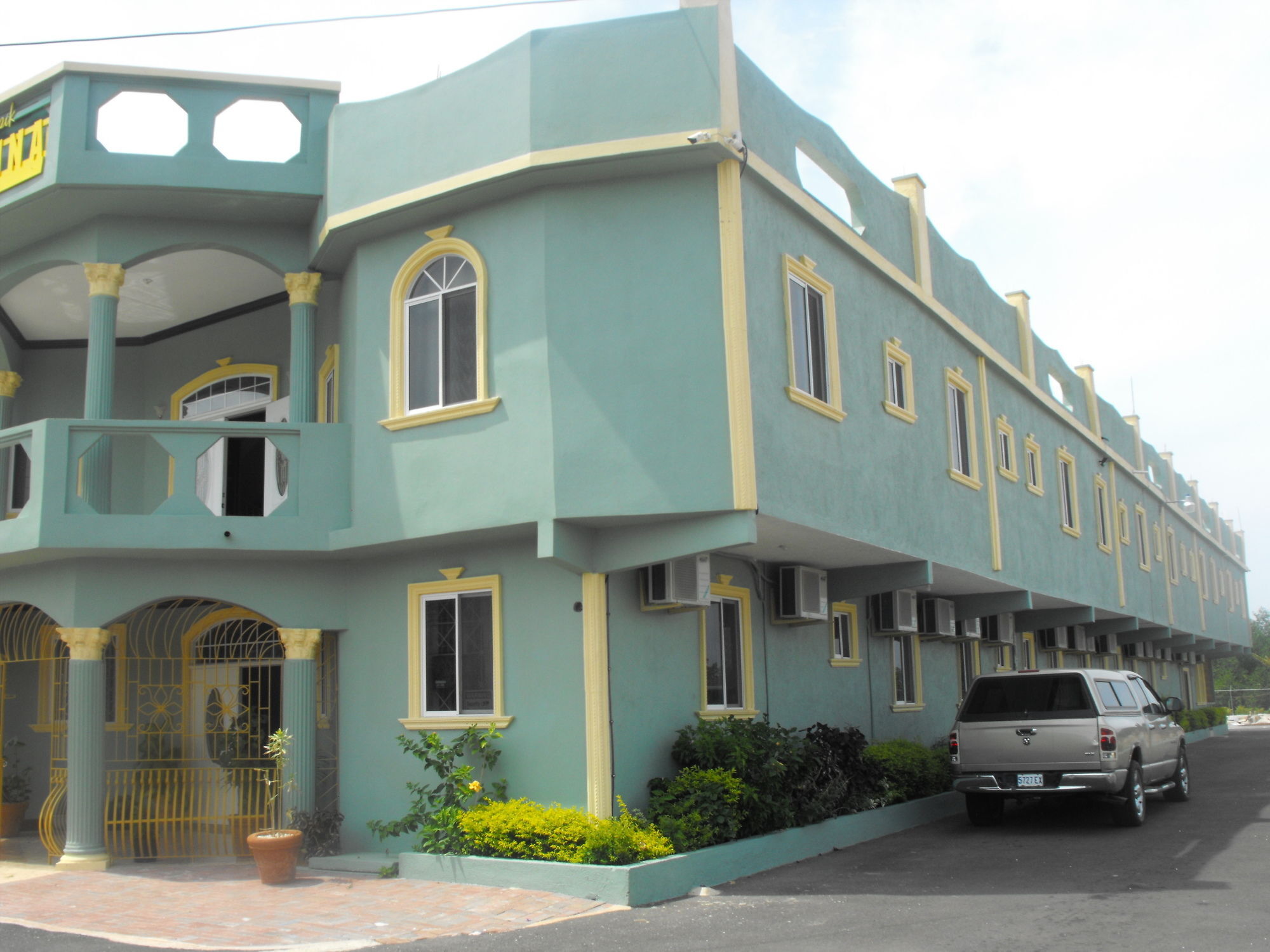 Hotel Tropik Leadonna Montego Bay Luaran gambar