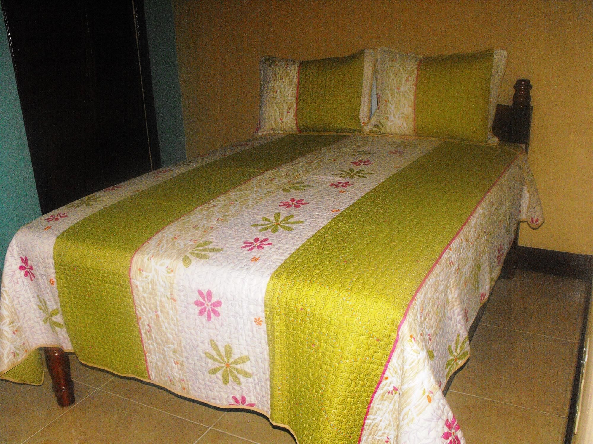 Hotel Tropik Leadonna Montego Bay Luaran gambar