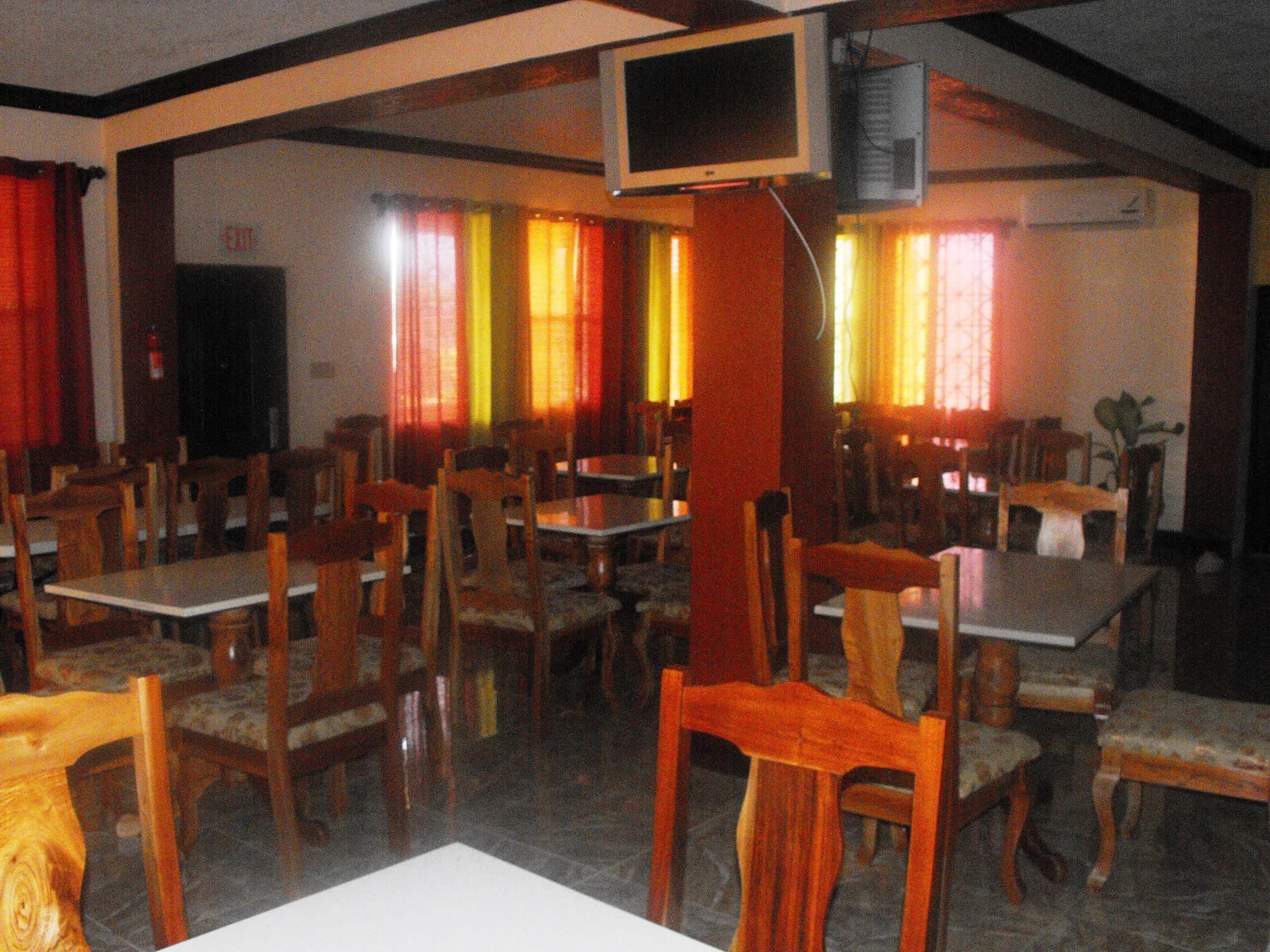 Hotel Tropik Leadonna Montego Bay Luaran gambar